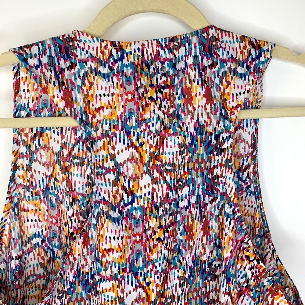 KARDASHIAN KOLLECTION Multicolor Racer‎ Back Wrap Tank Blouse Sz L - Picture 5 of 6
